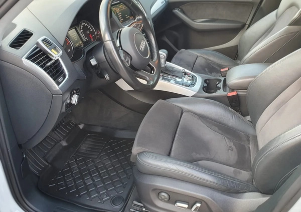 Audi Q5 cena 115900 przebieg: 119000, rok produkcji 2016 z Wieruszów małe 529